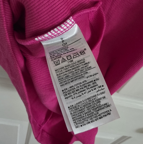 Old Navy Ribbed Tank Top Women’s Size S Hot Pink Fuchsia Sleeveless Stretch NWT - Picture 6 of 6